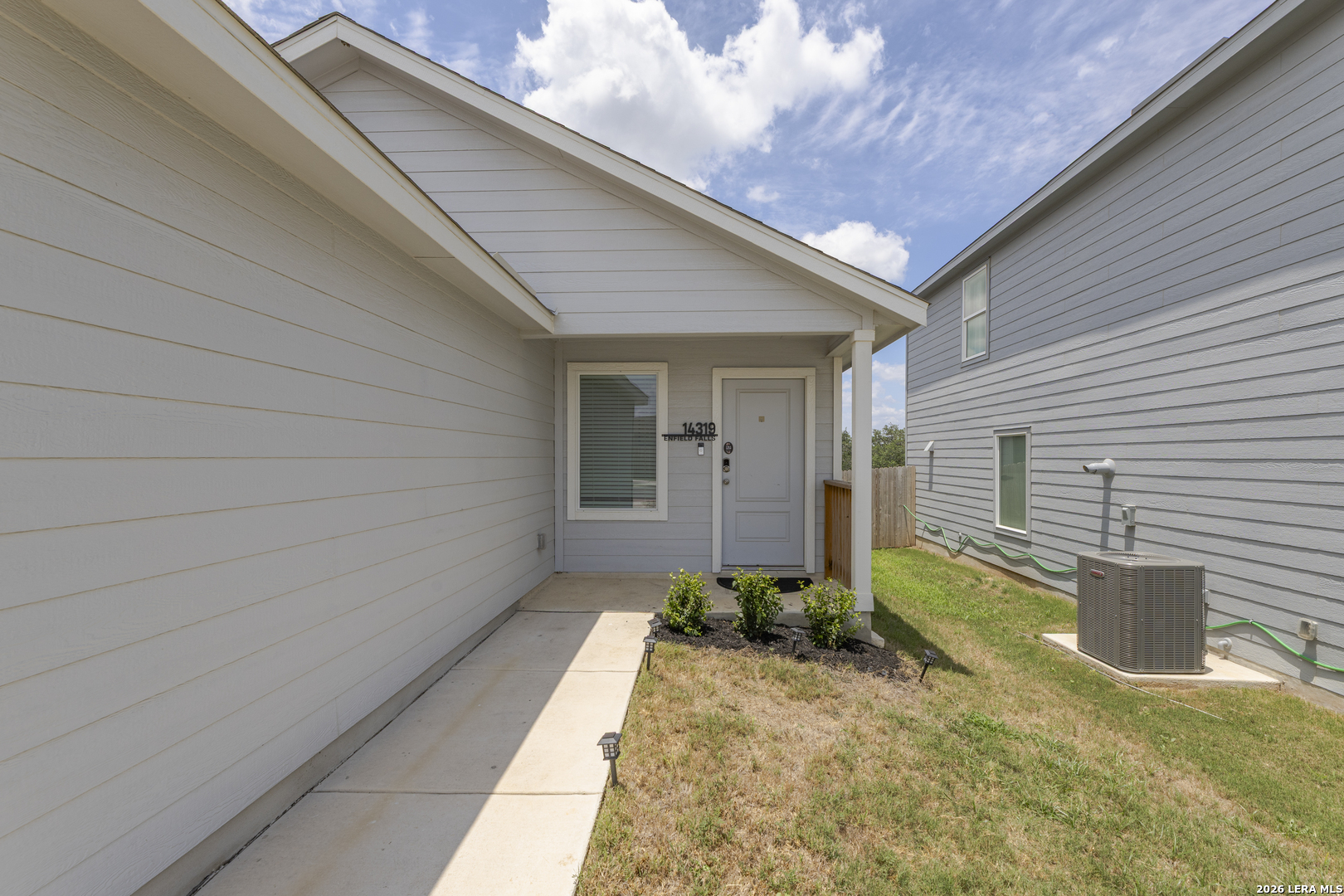 14319 Enfield Falls San Antonio TX 78245