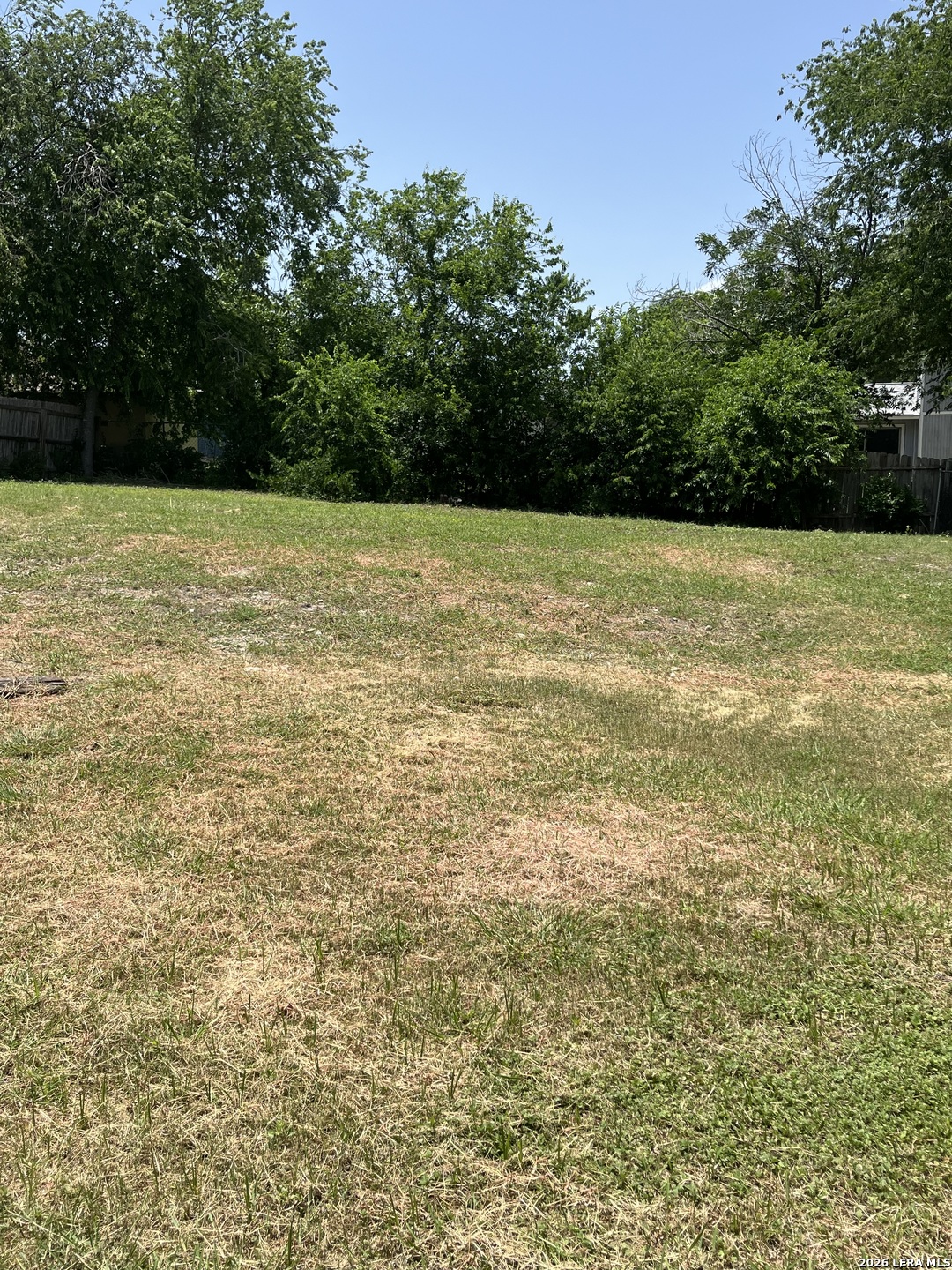 8806 Wild Meadows Converse TX 78109