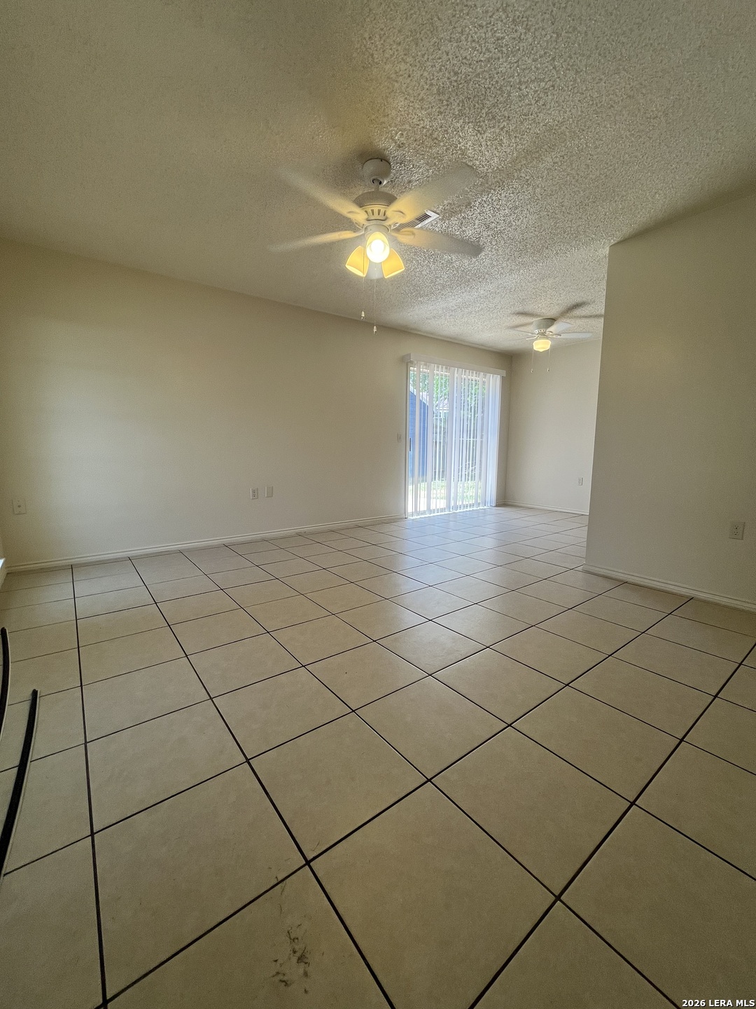 8806 Wild Meadows Converse TX 78109