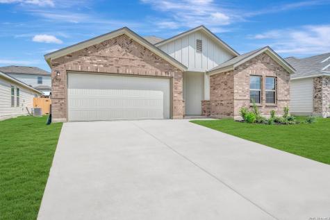 1112 Limestone Ridge Seguin TX 78155