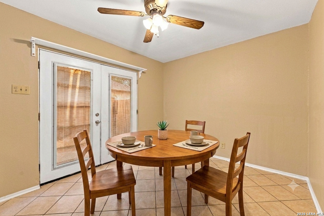 8107 Sunshine Trail San Antonio TX 78244