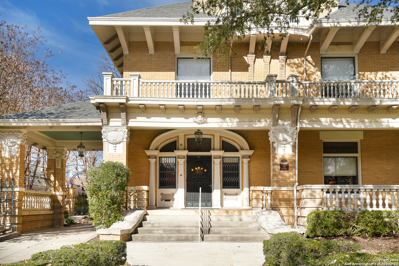 501 W French Place San Antonio TX 78212