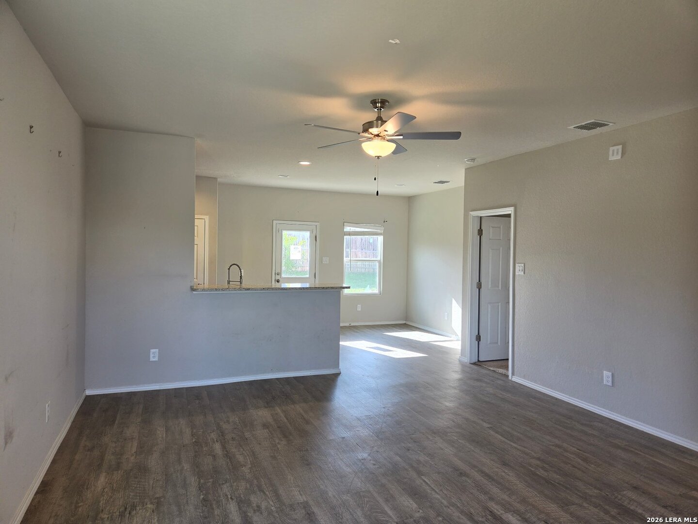 10406 Buescher San Antonio TX 78223