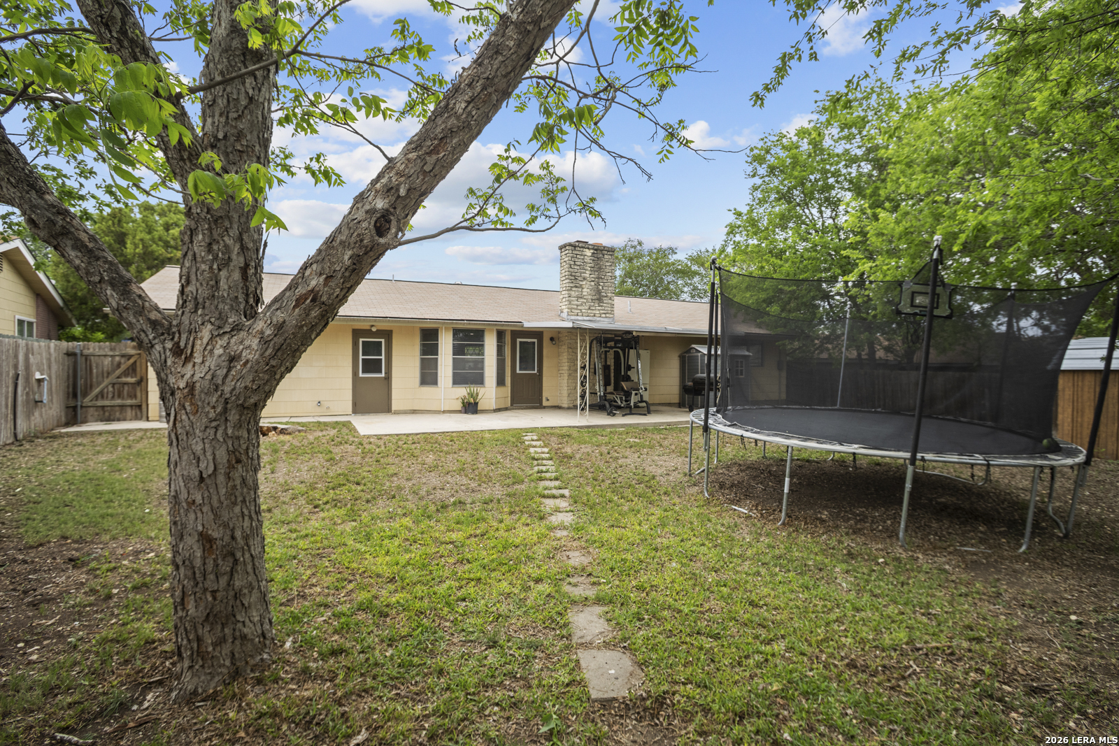 5518 Merlin San Antonio TX 78218