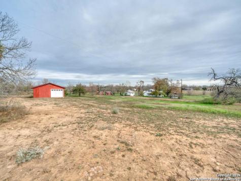 7431 & 7433 Real Road China Grove TX 78263