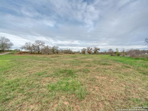 7431 & 7433 Real Road China Grove TX 78263
