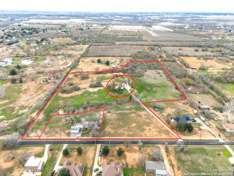 7431 & 7433 Real Road China Grove TX 78263