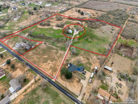 7431 & 7433 Real Road China Grove TX 78263
