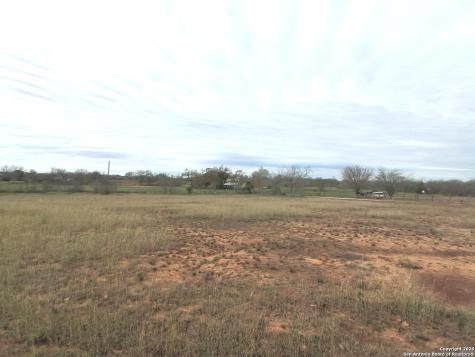 7431 & 7433 Real Road China Grove TX 78263