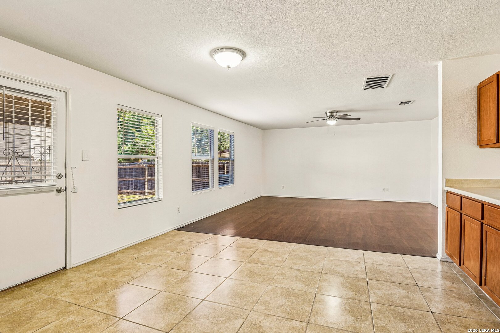 24707 Corral Gables San Antonio TX 78261