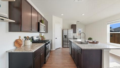 150 Legendary Trail Loop Floresville TX 78114