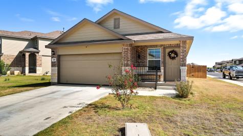 150 Legendary Trail Loop Floresville TX 78114