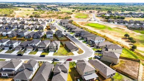 150 Legendary Trail Loop Floresville TX 78114