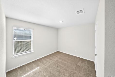 12118 Pease River San Antonio TX 78245