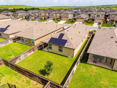 12118 Pease River San Antonio TX 78245
