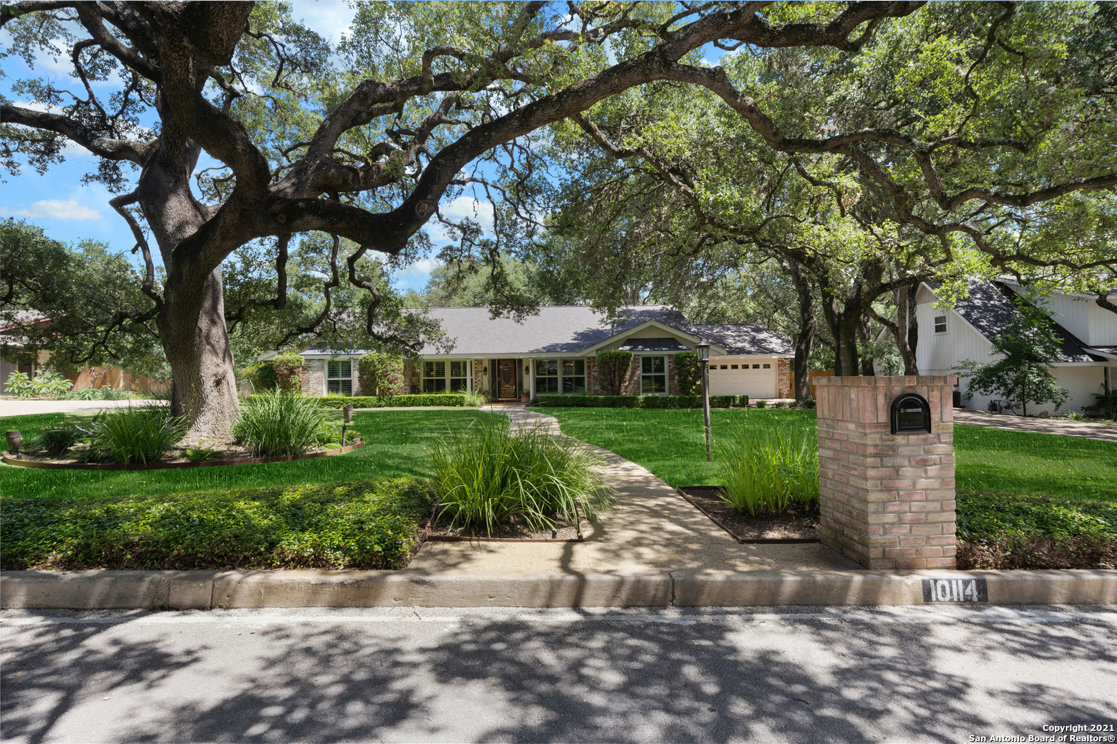 10114 N Manton Lane San Antonio TX 78213