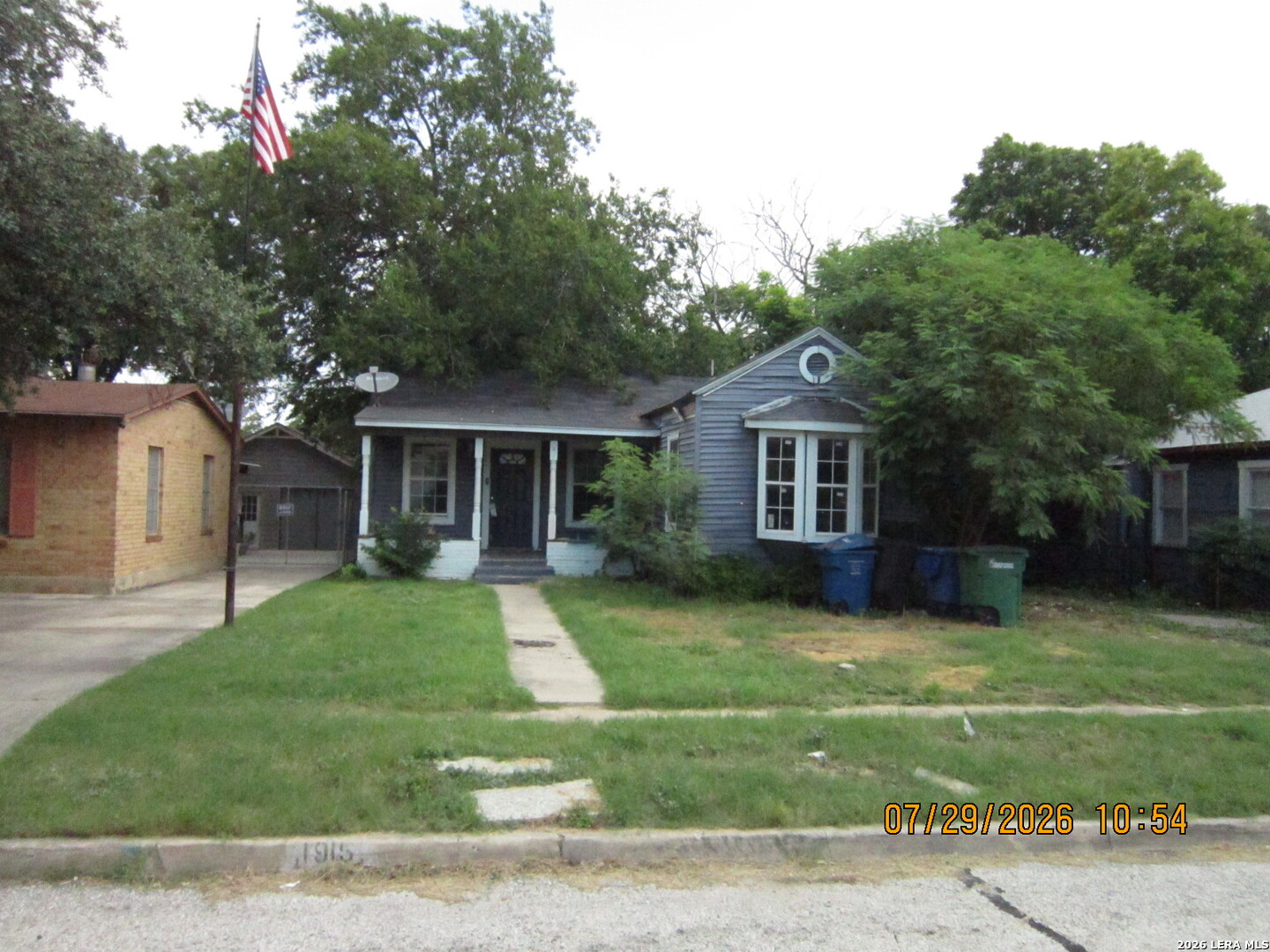 1915 Hicks Avenue San Antonio TX 78210
