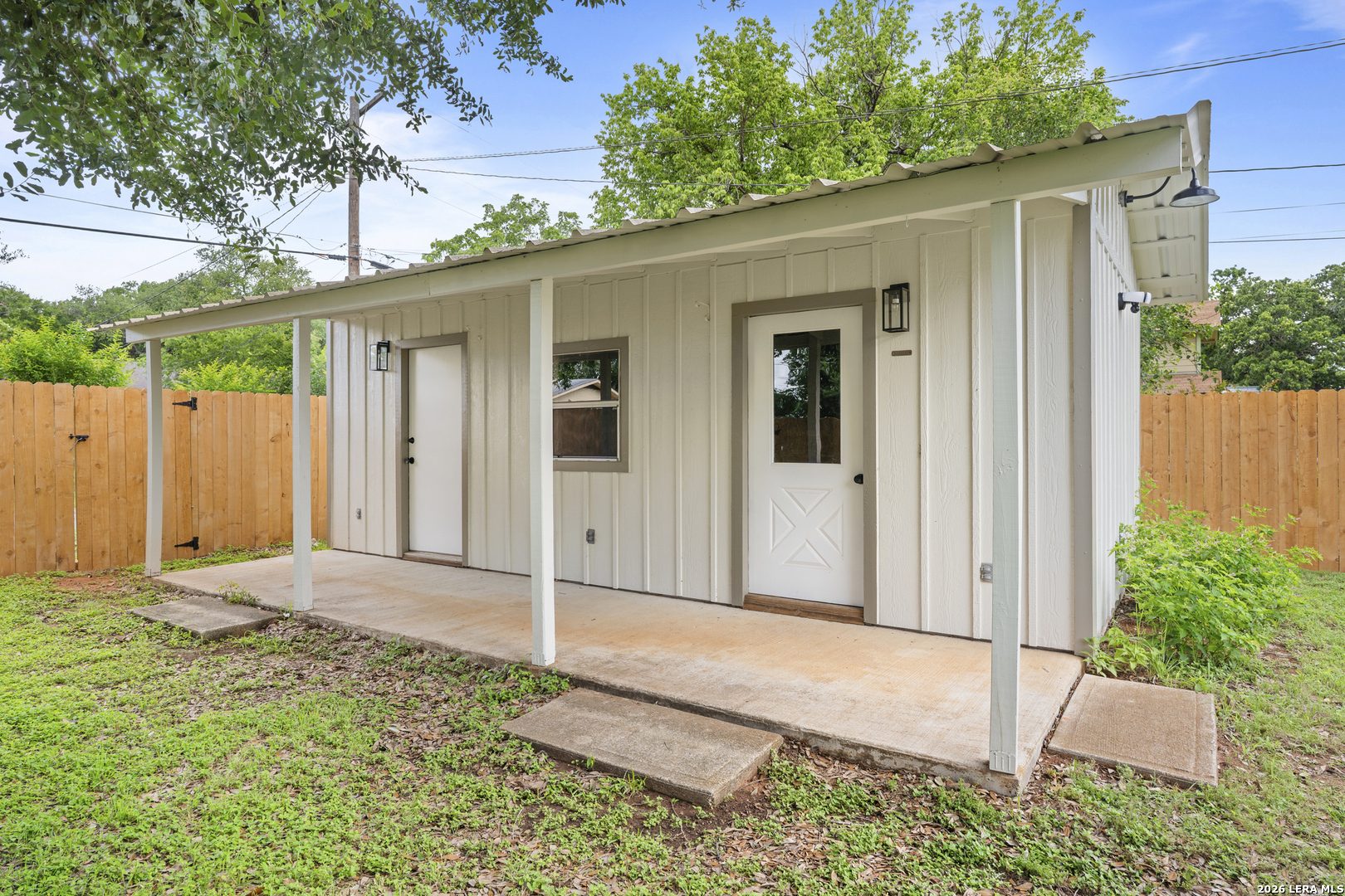 614 S Columbus Street Fredericksburg TX 78624
