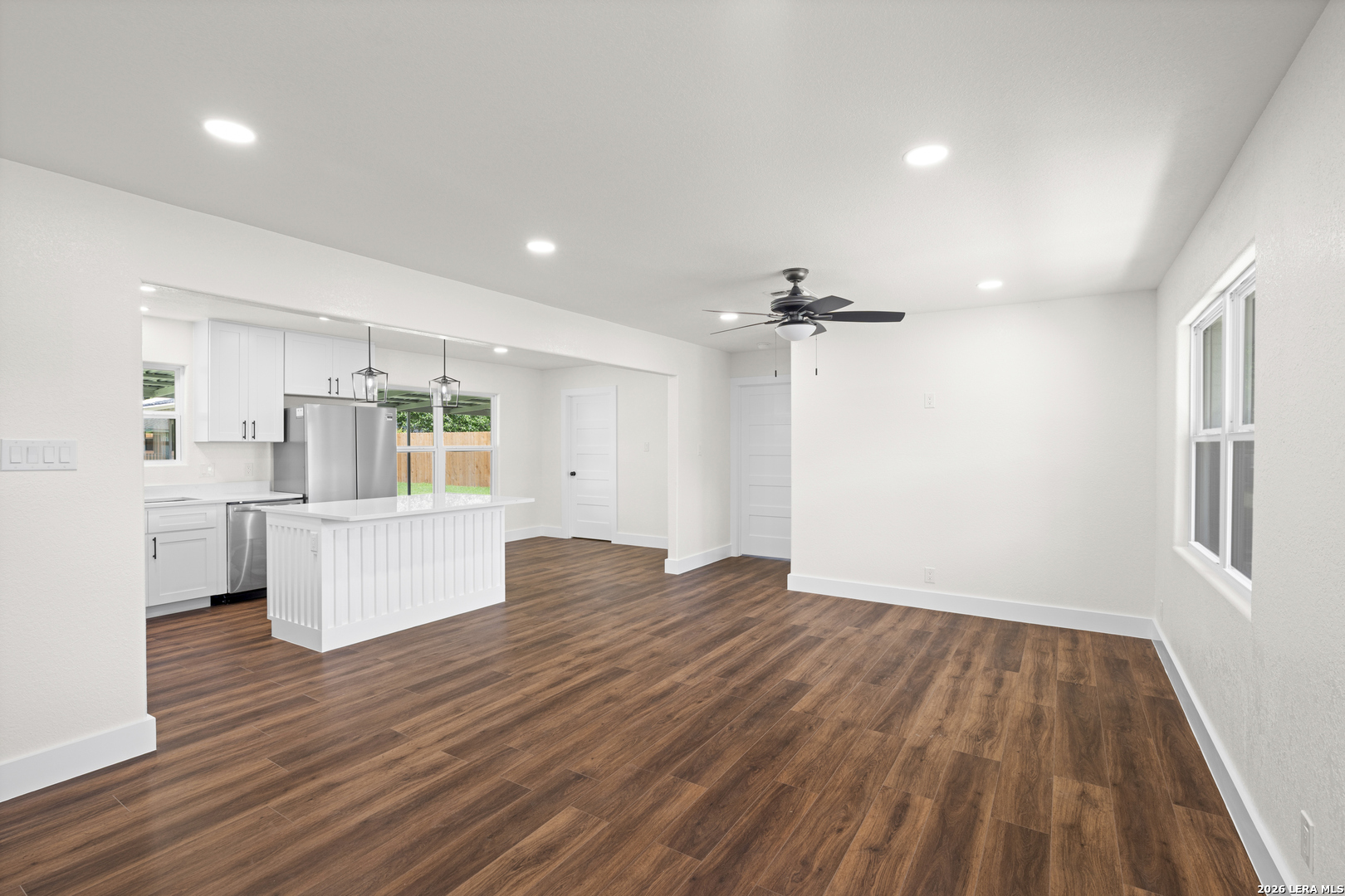 614 S Columbus Street Fredericksburg TX 78624