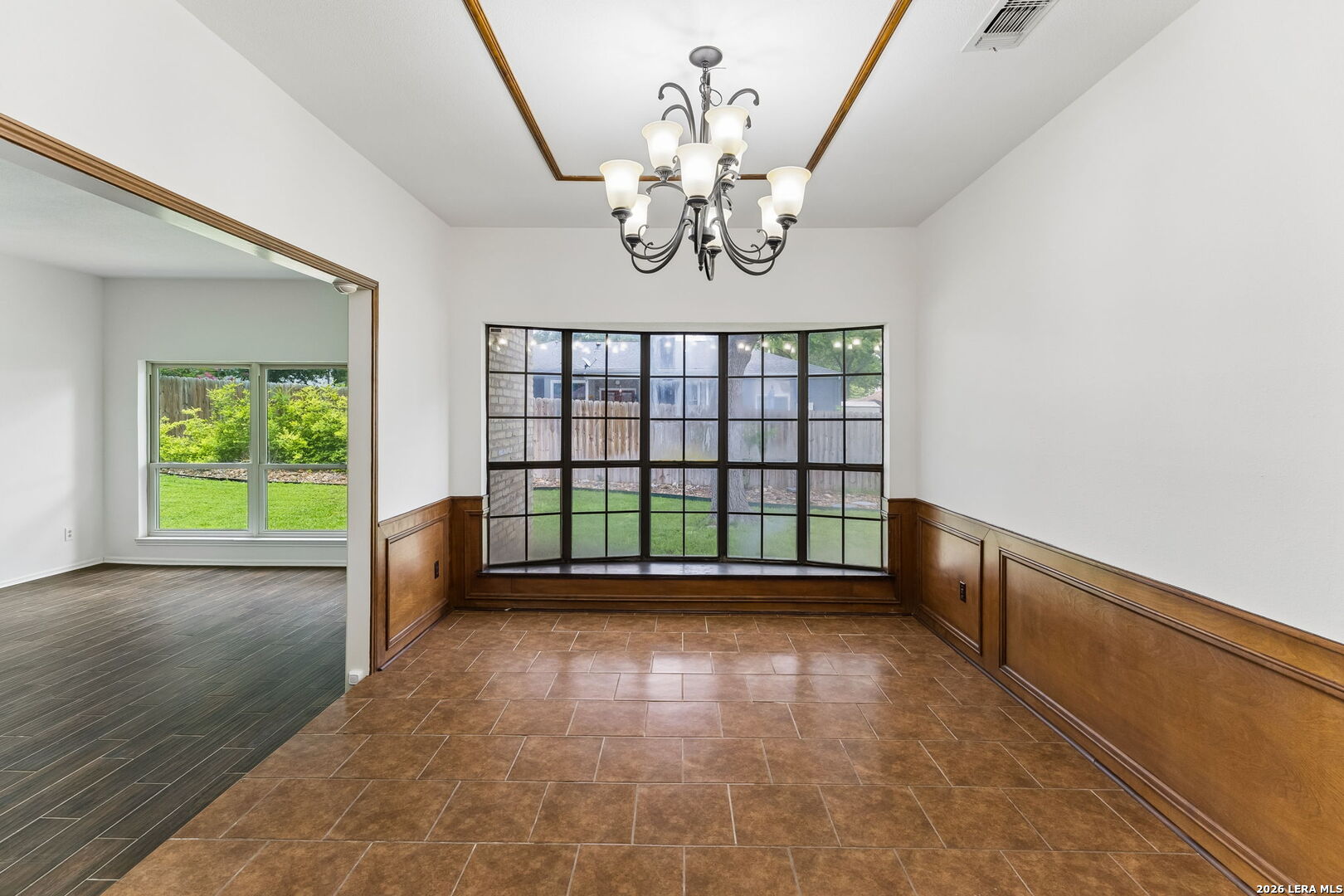 8706 Golden View Windcrest TX 78239