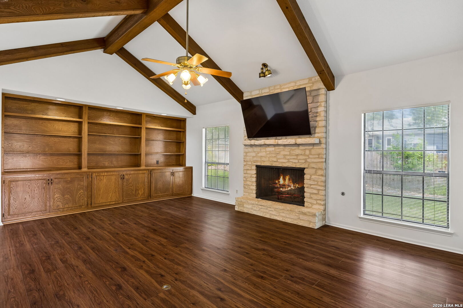 8706 Golden View Windcrest TX 78239
