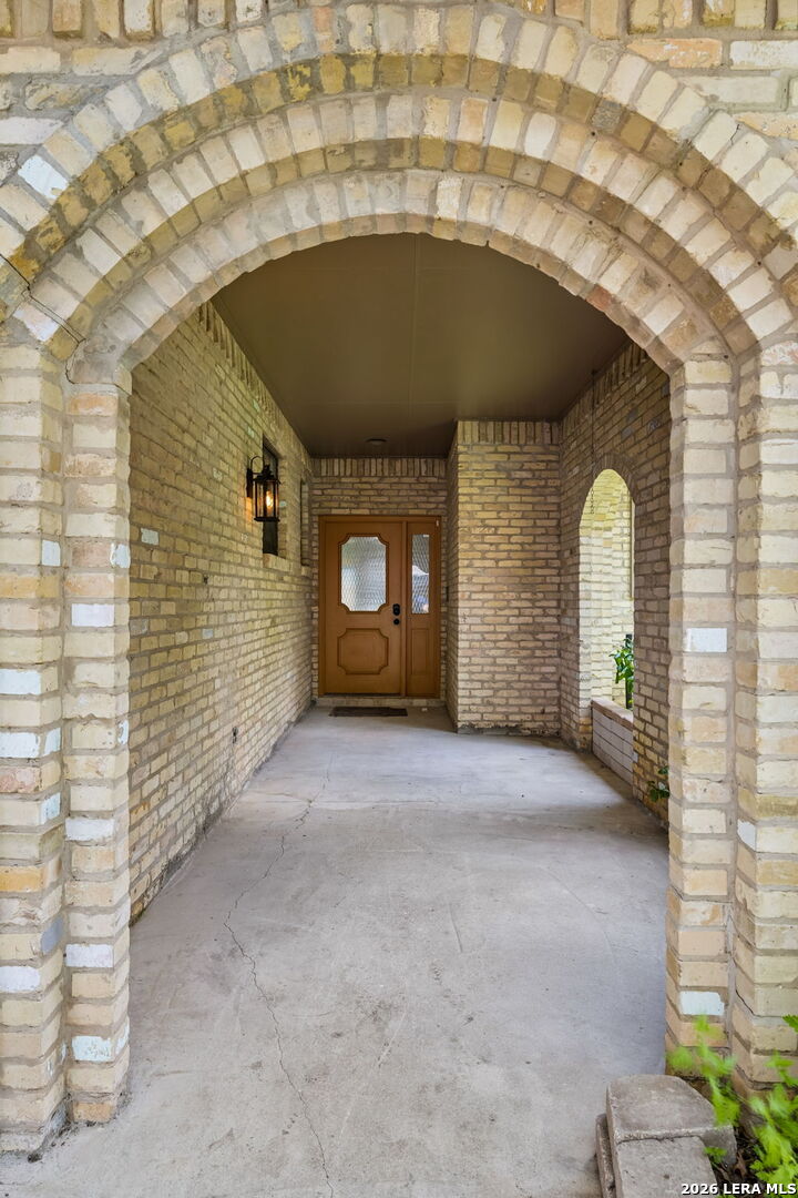 8706 Golden View Windcrest TX 78239