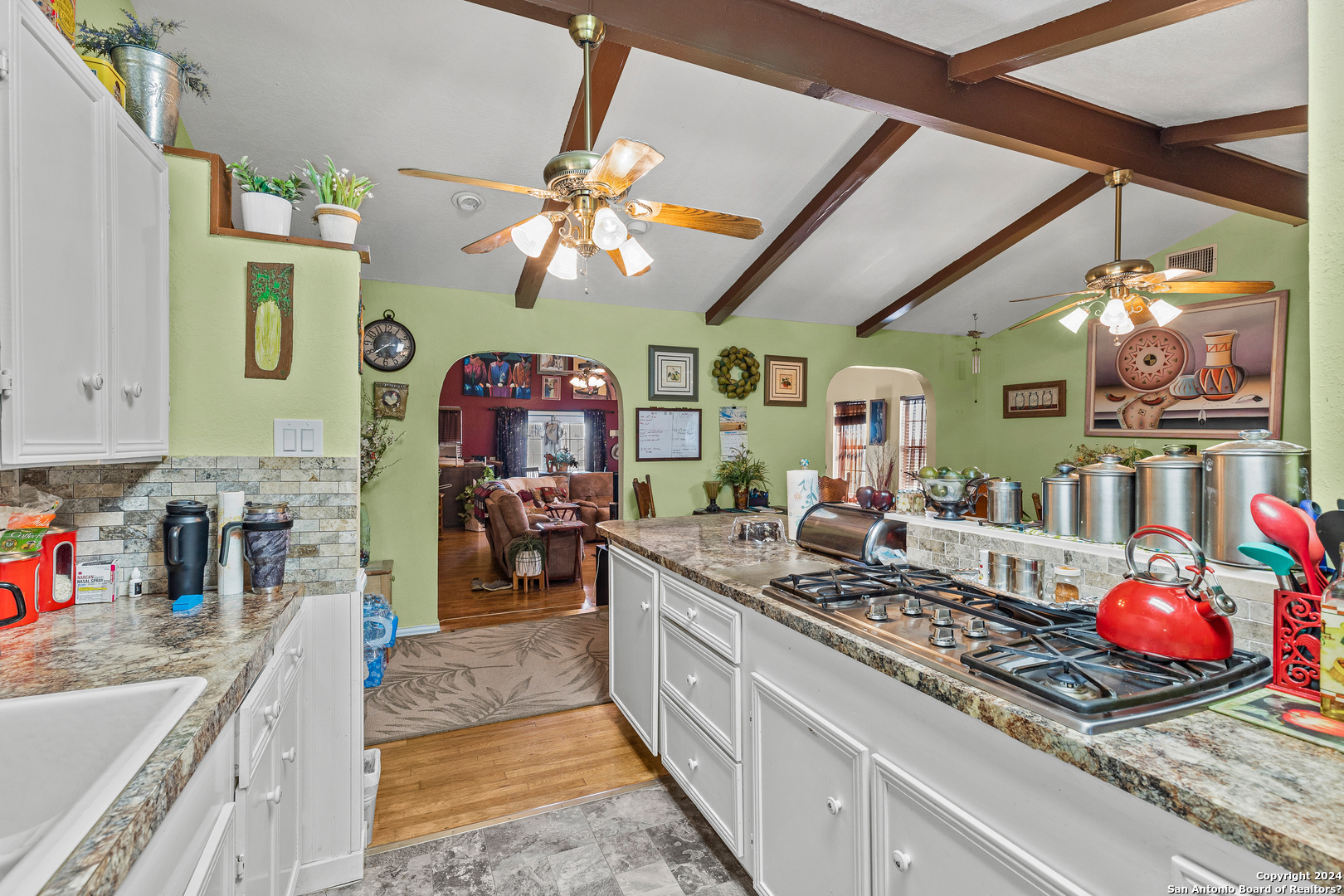 6048 Camino Real Maxwell TX 78656