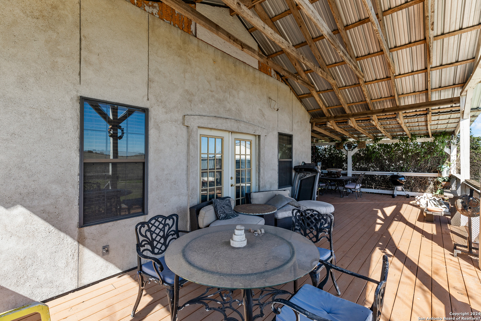 6048 Camino Real Maxwell TX 78656