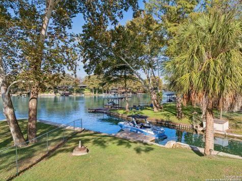384 Placid Cove New Braunfels TX 78130