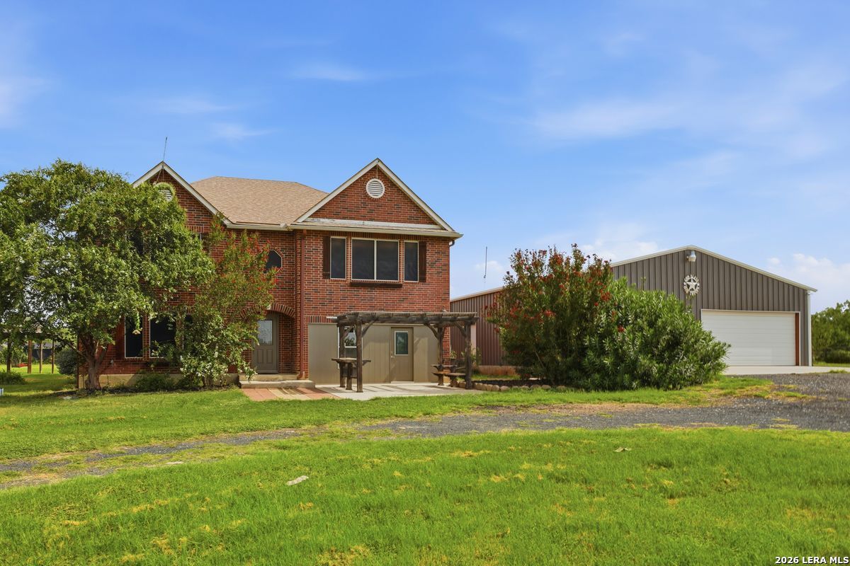 25 High Meadow Lytle TX 78052