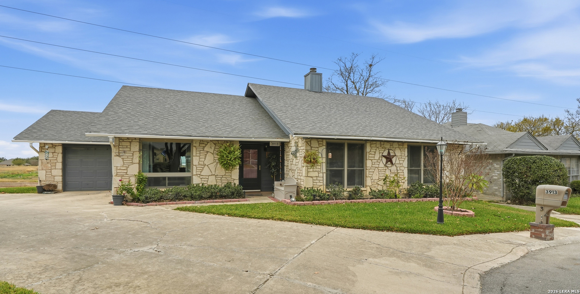 3913 Pecan Court Schertz TX 78108