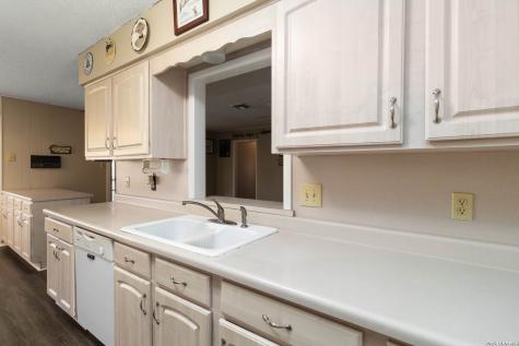 204 Norris Drive W Converse TX 78109