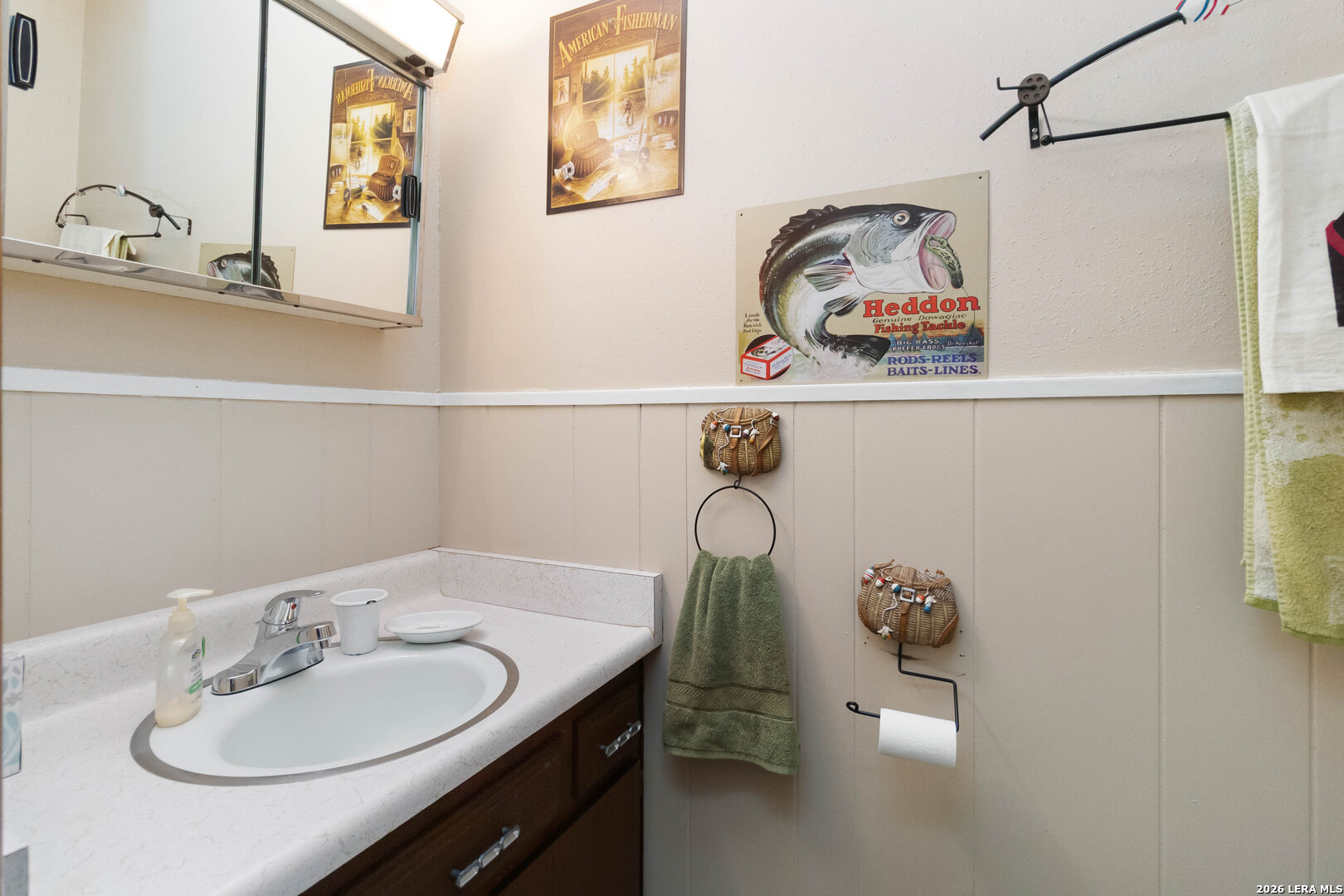 204 Norris Drive W Converse TX 78109