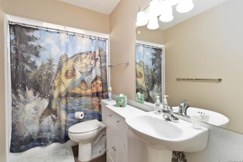 204 Norris Drive W Converse TX 78109
