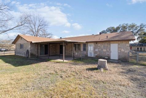 204 Norris Drive W Converse TX 78109
