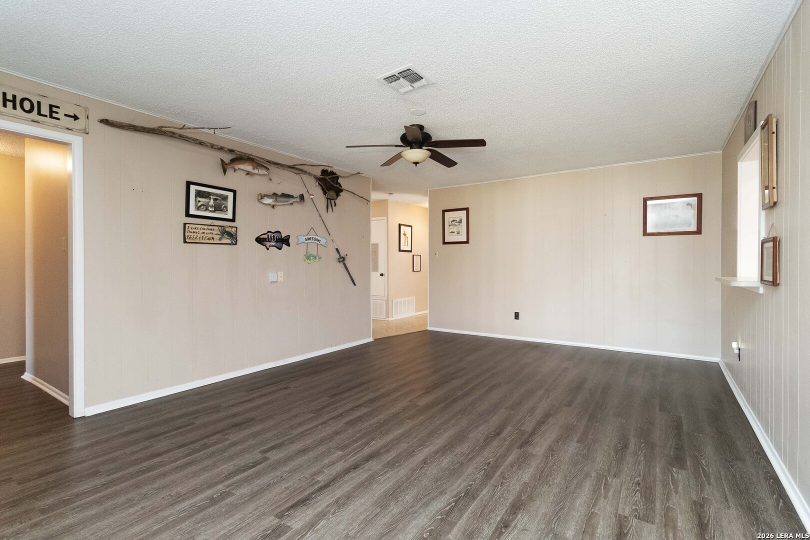 204 Norris Drive W Converse TX 78109