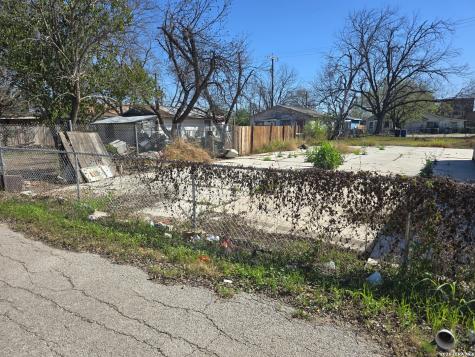 1011 Monterey San Antonio TX 78207