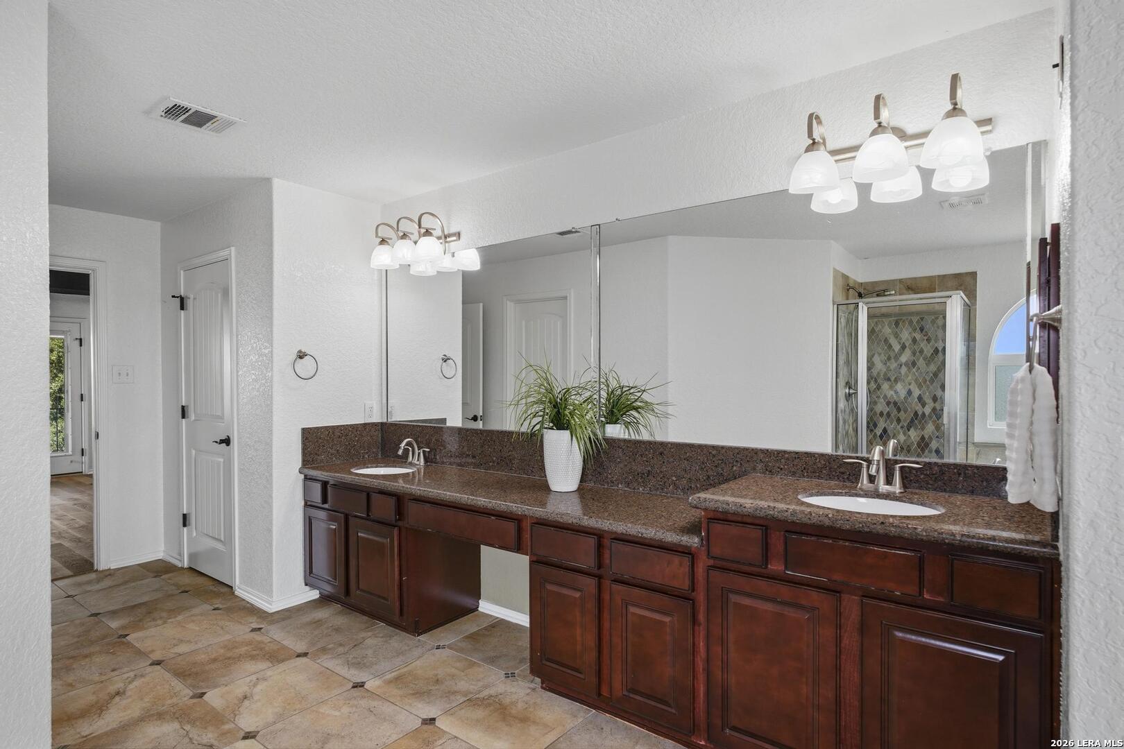 8007 Rustic Chase Boerne TX 78015