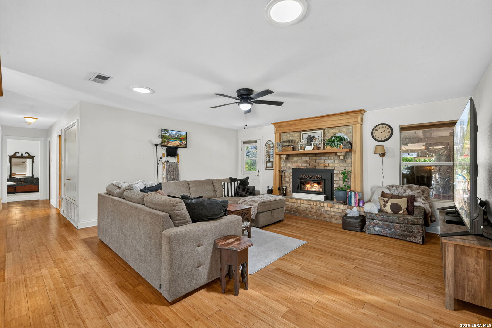 101 Cynthia Pleasanton TX 78064
