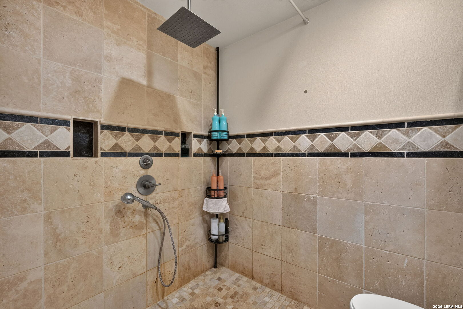 101 Cynthia Pleasanton TX 78064