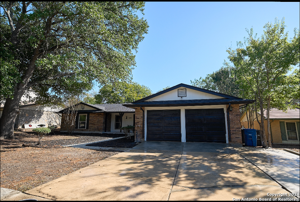 13810 Woodbreeze Street San Antonio TX 78217
