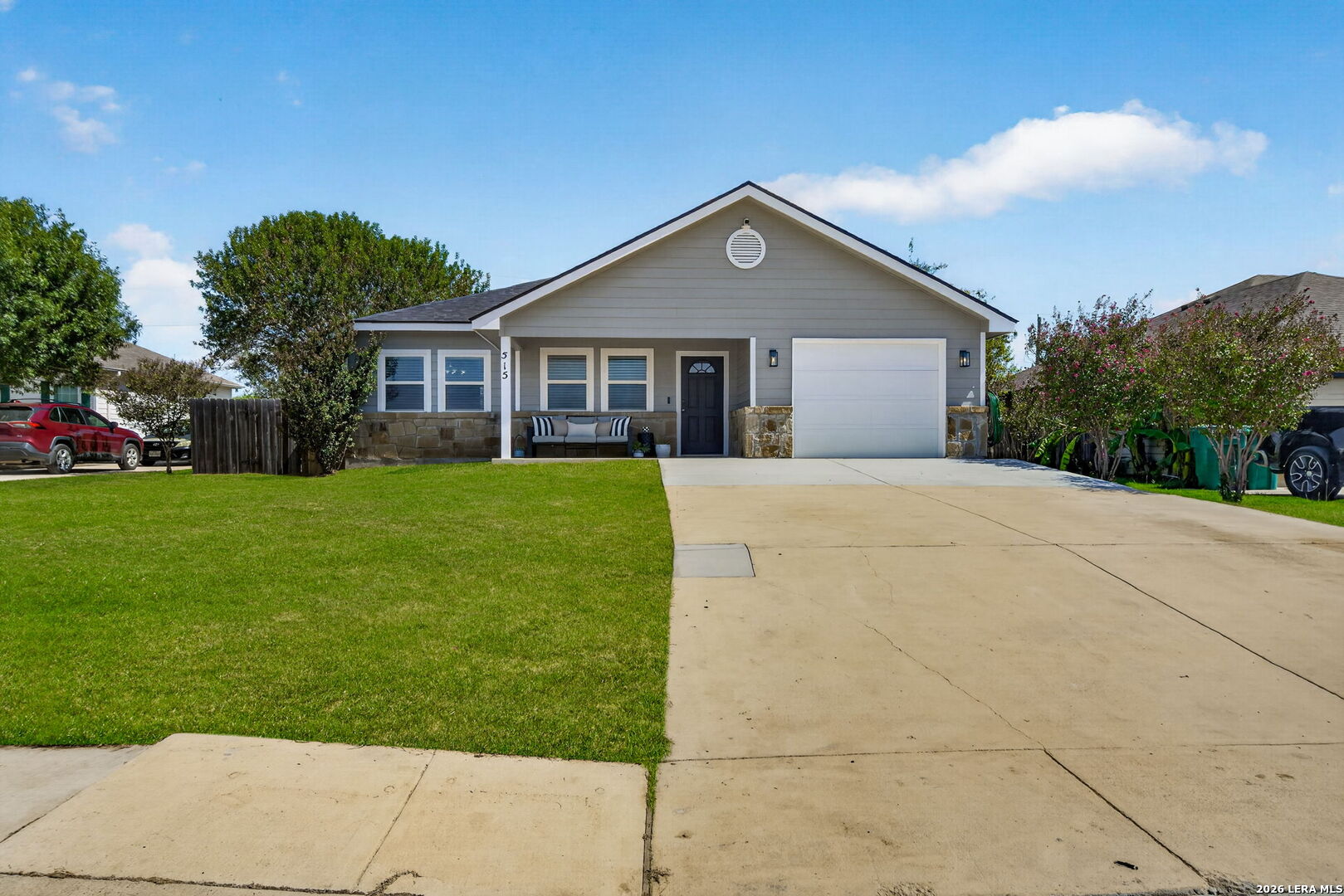 515 Indian Crossing Jourdanton TX 78026