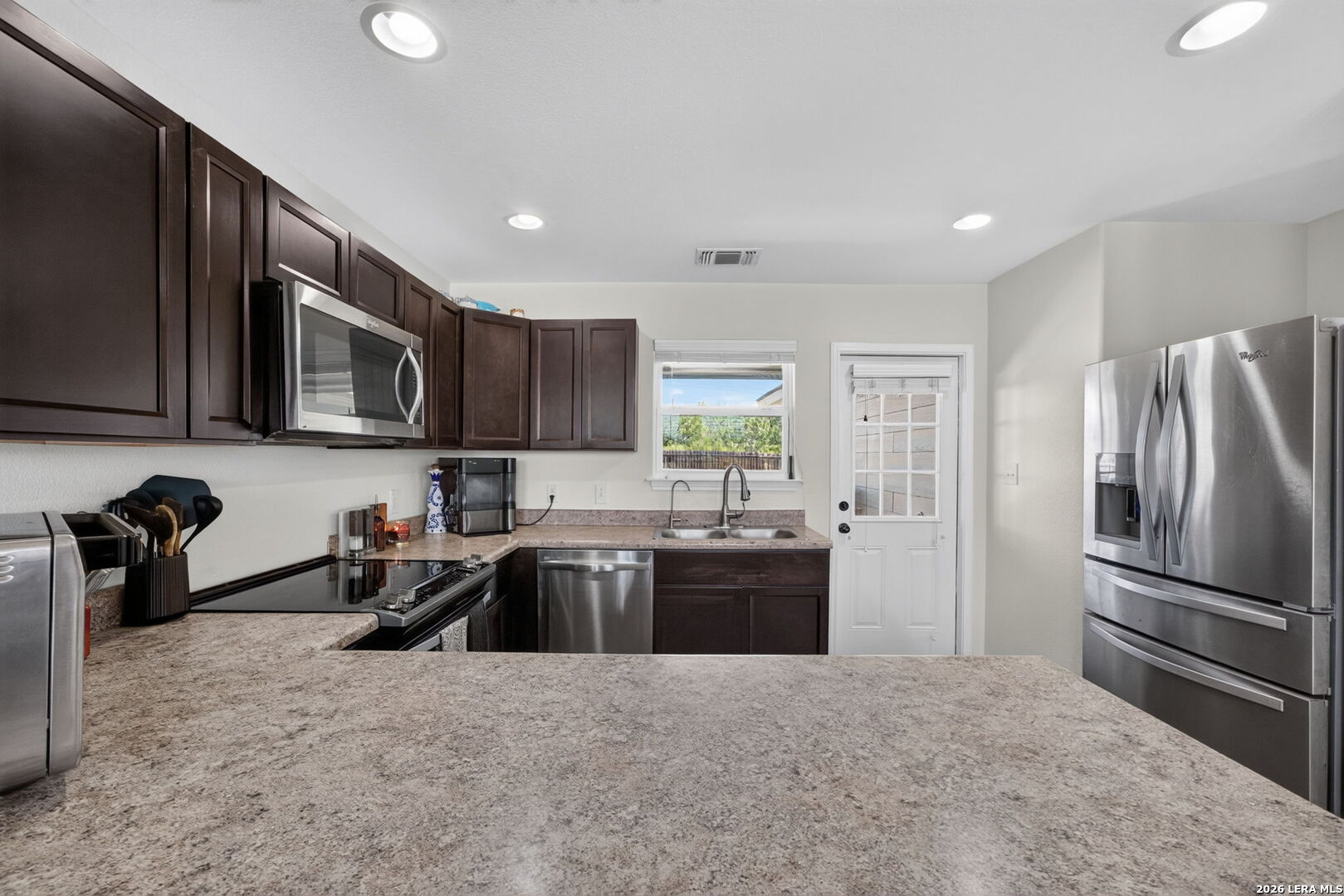 515 Indian Crossing Jourdanton TX 78026