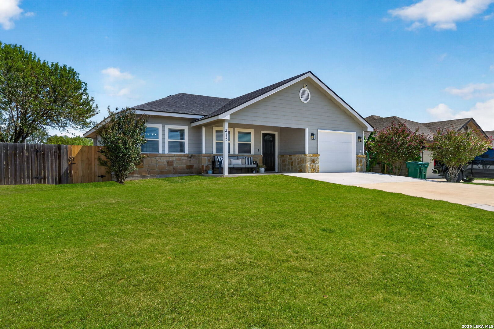 515 Indian Crossing Jourdanton TX 78026