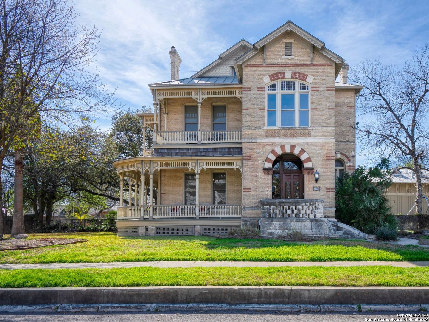 331 Adams Street San Antonio TX 78210