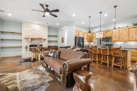 585 English Hollow Bandera TX 78003