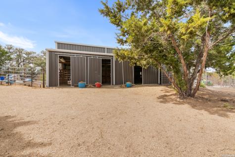 585 English Hollow Bandera TX 78003