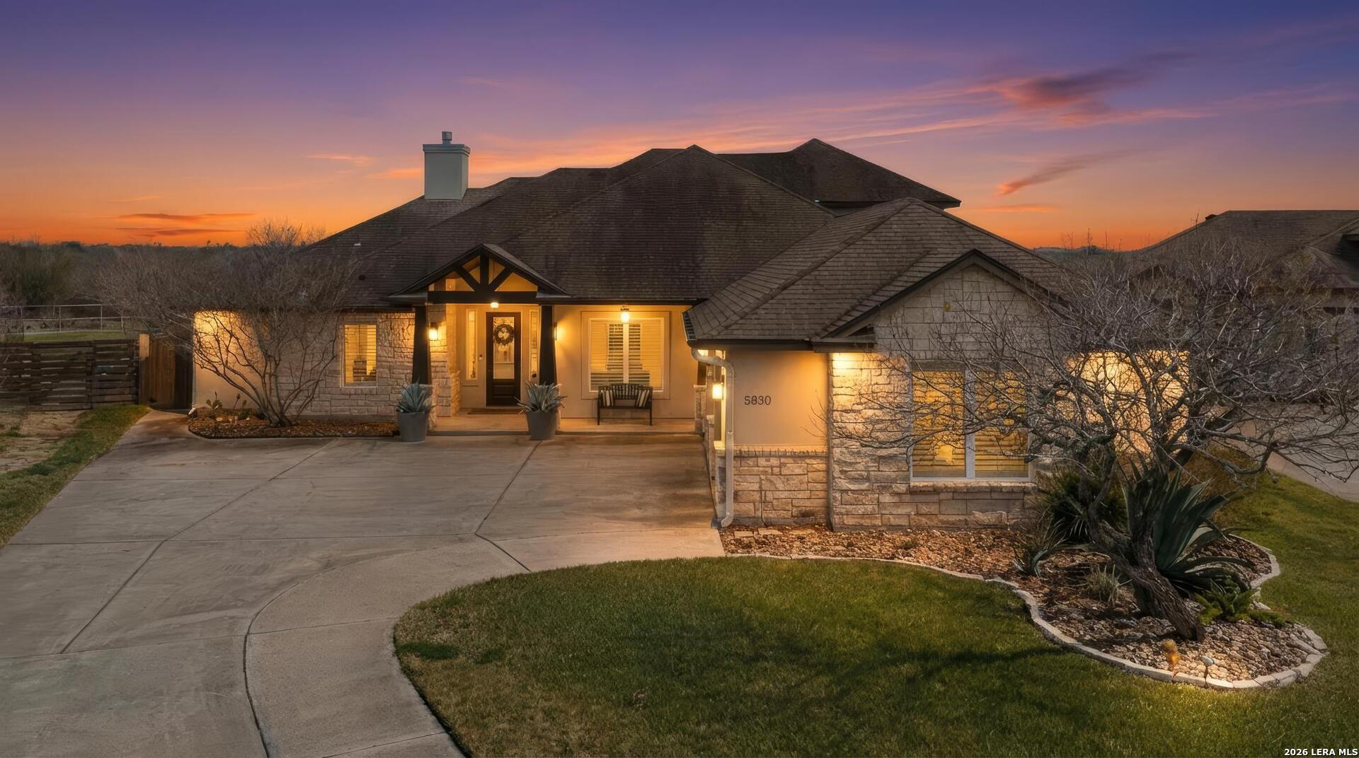 5830 Lago Vista Corpus Christi TX 78414