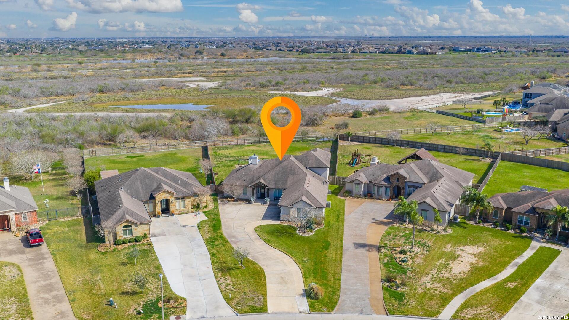 5830 Lago Vista Corpus Christi TX 78414