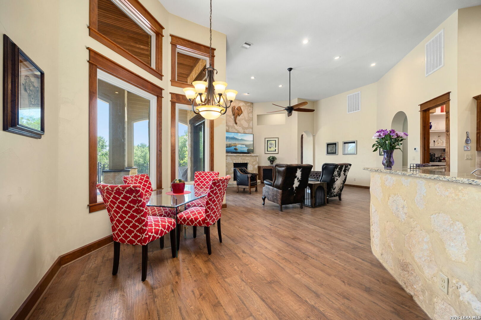 315 Hacienda Place Dripping Springs TX 78620